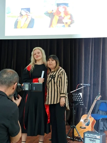 Selçuk Üniversitesi Rus Dili ve Edebiyatı Bölümünde Mezuniyet Coşkusu